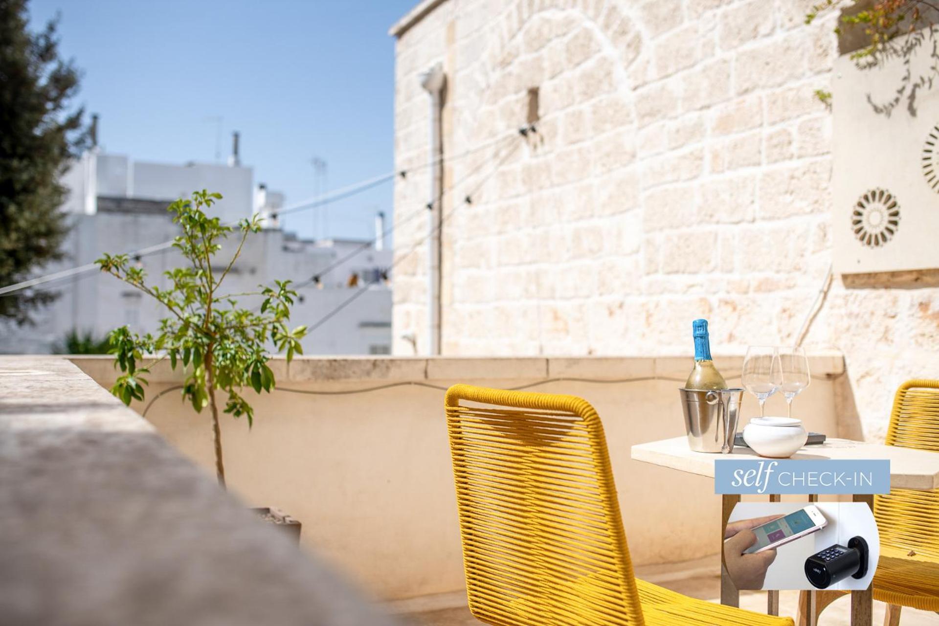 Vico Bianco Raro Smart Rooms Collection Ostuni Buitenkant foto