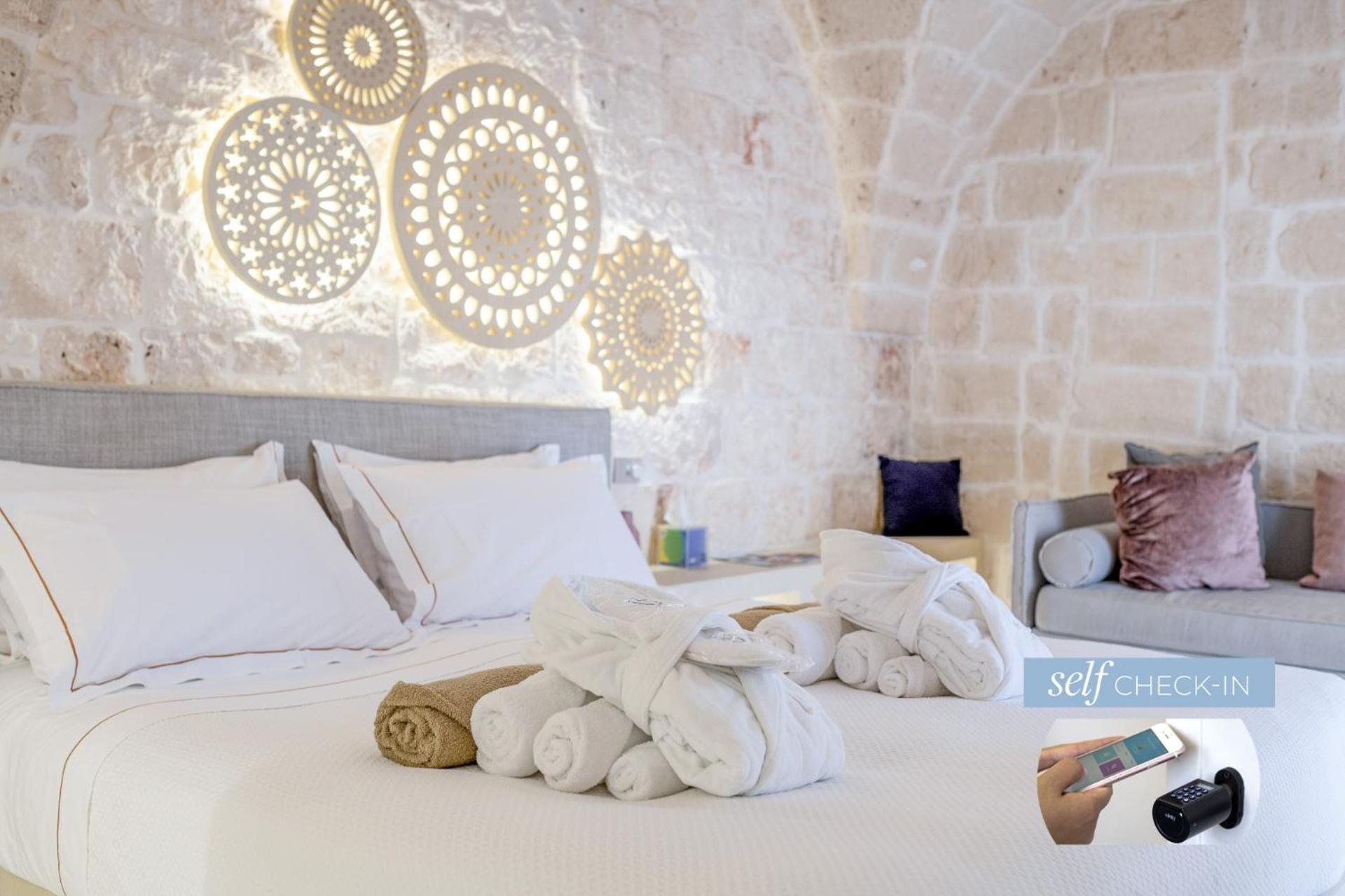 Vico Bianco Raro Smart Rooms Collection Ostuni Buitenkant foto