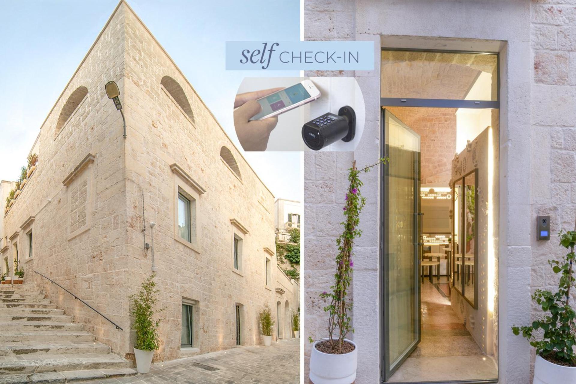 Vico Bianco Raro Smart Rooms Collection Ostuni Buitenkant foto