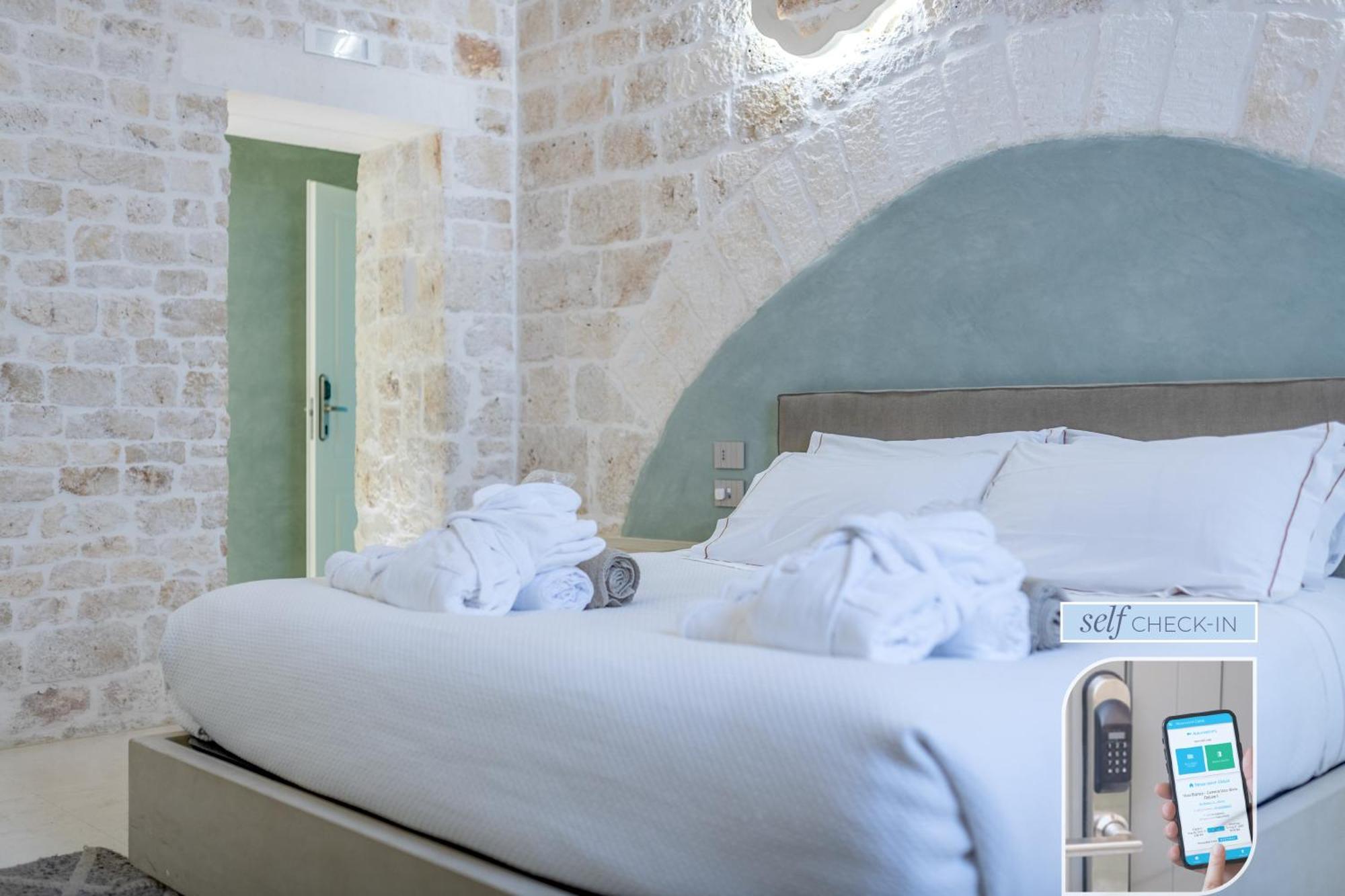 Vico Bianco Raro Smart Rooms Collection Ostuni Buitenkant foto