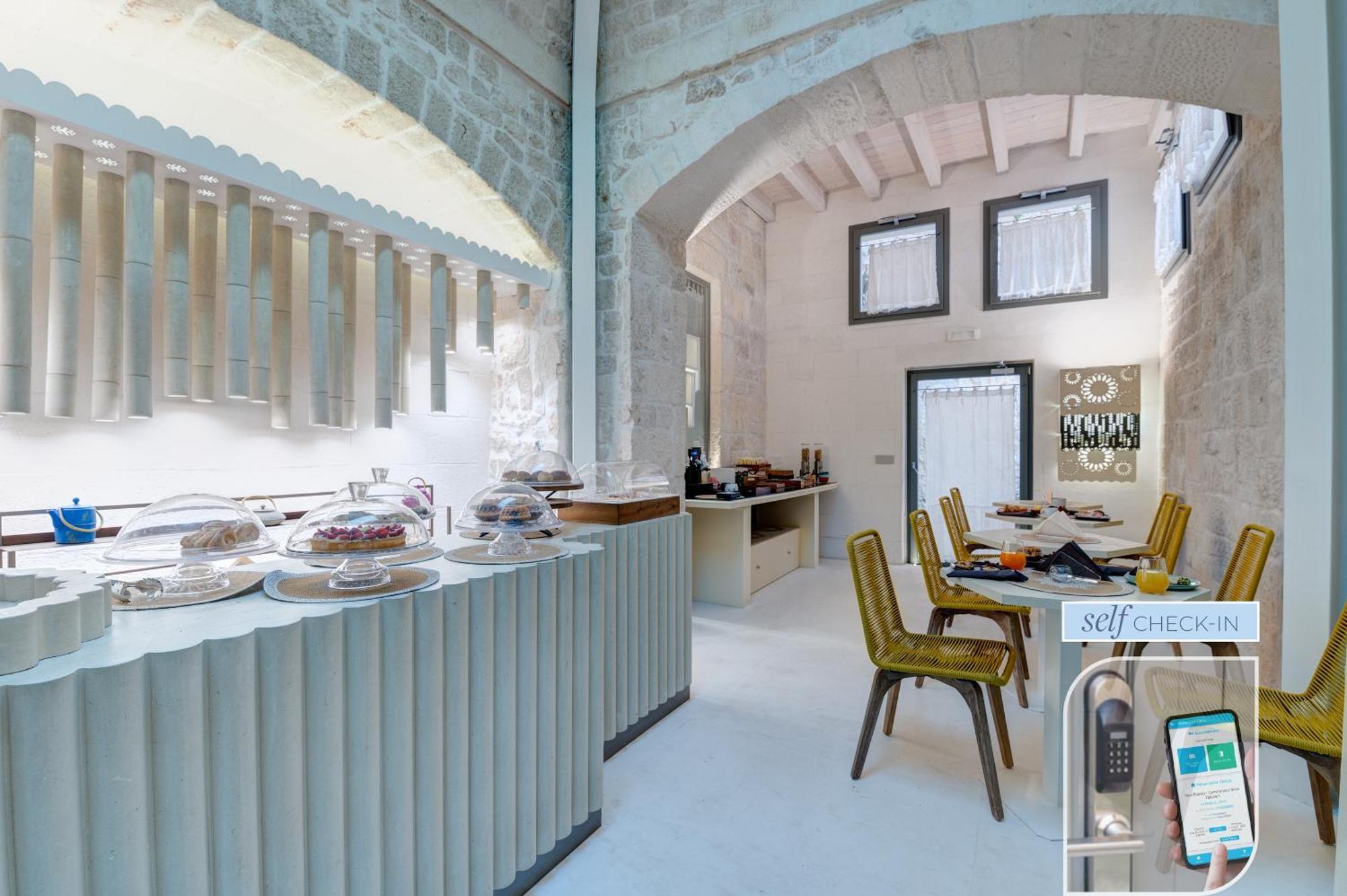 Vico Bianco Raro Smart Rooms Collection Ostuni Buitenkant foto